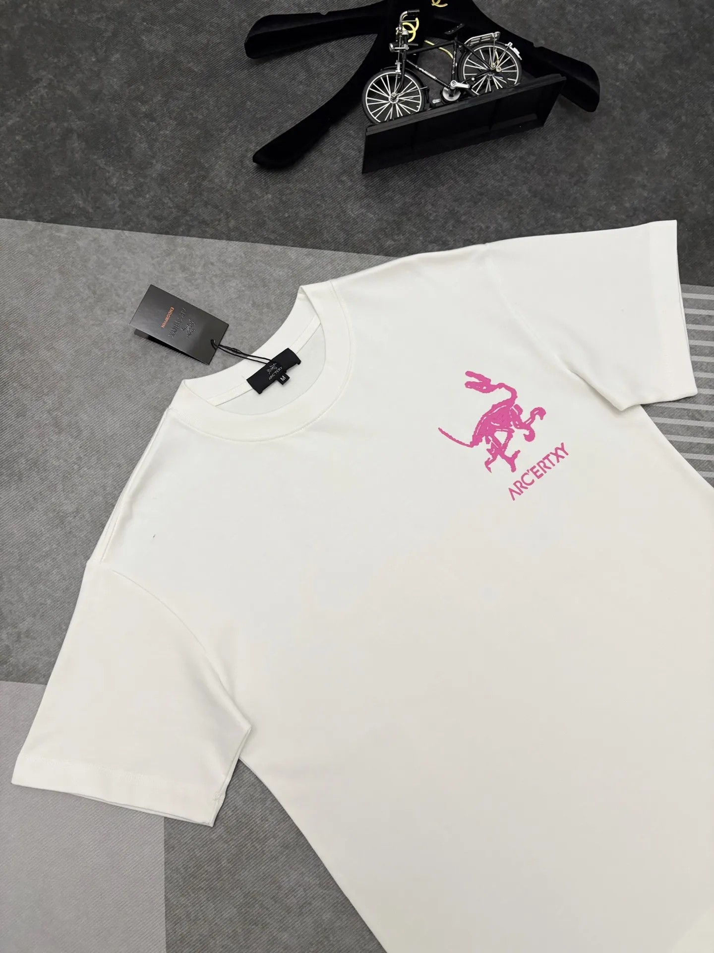 Arcteryx T 【Arcteryx ， 】 New Arrival ， Premium Versatile ， Same Style Arcteryx ， T ， ， ， logo logo ！ ， ， ， ， ， ， ， ！！ ， ， 。 ， 。 ， ， ！！ Sizes：S、M、L、XL、XXL